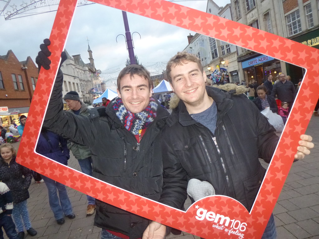Loughborough Christmas Lights Sam and Amy along with Dange… Flickr