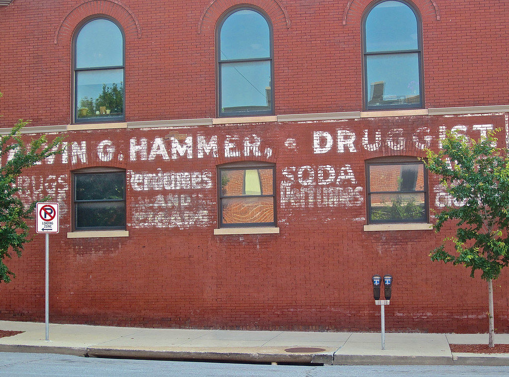 Alvin G. Hammer, Des Moines, IA Ghost sign for Alvin G. Ha… Flickr