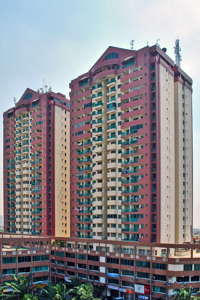 Apartemen Cempaka Mas Six 25storey apartment