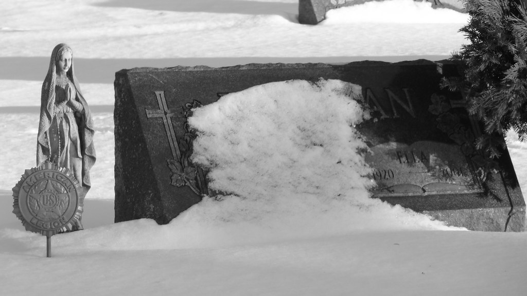 Saint Paul Cemetery Owosso, MI, USA barbaragaillewis Flickr