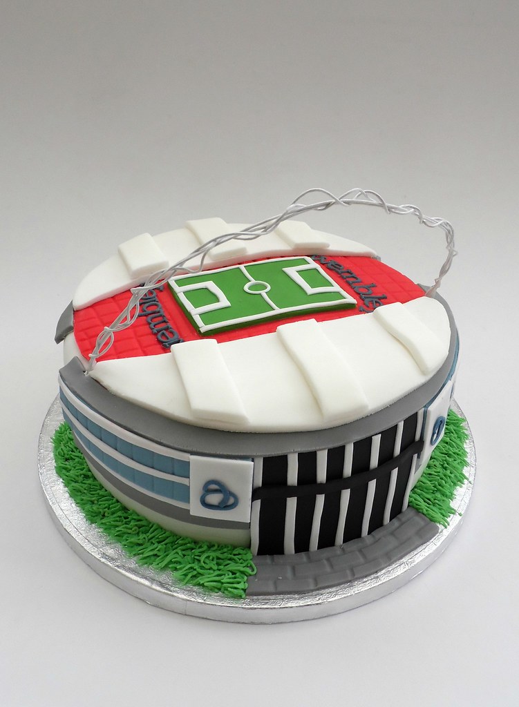 Wembley Stadium Birthday Cake Melissa Rayner Flickr