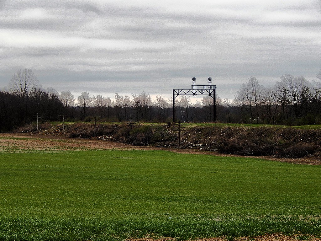 Former Erie Lackawanna signal bridge near Laketon Indiana Flickr