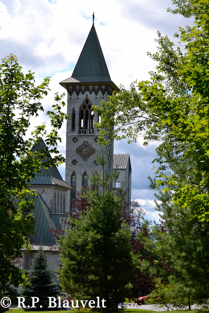 Abbaye de StBenoitduLac018 Abbey of St Benedict of the… Flickr