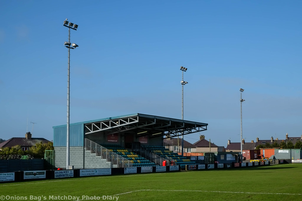Caernarfon Town Huws Gray Alliance Caernarforn Town 0 Holy… Flickr