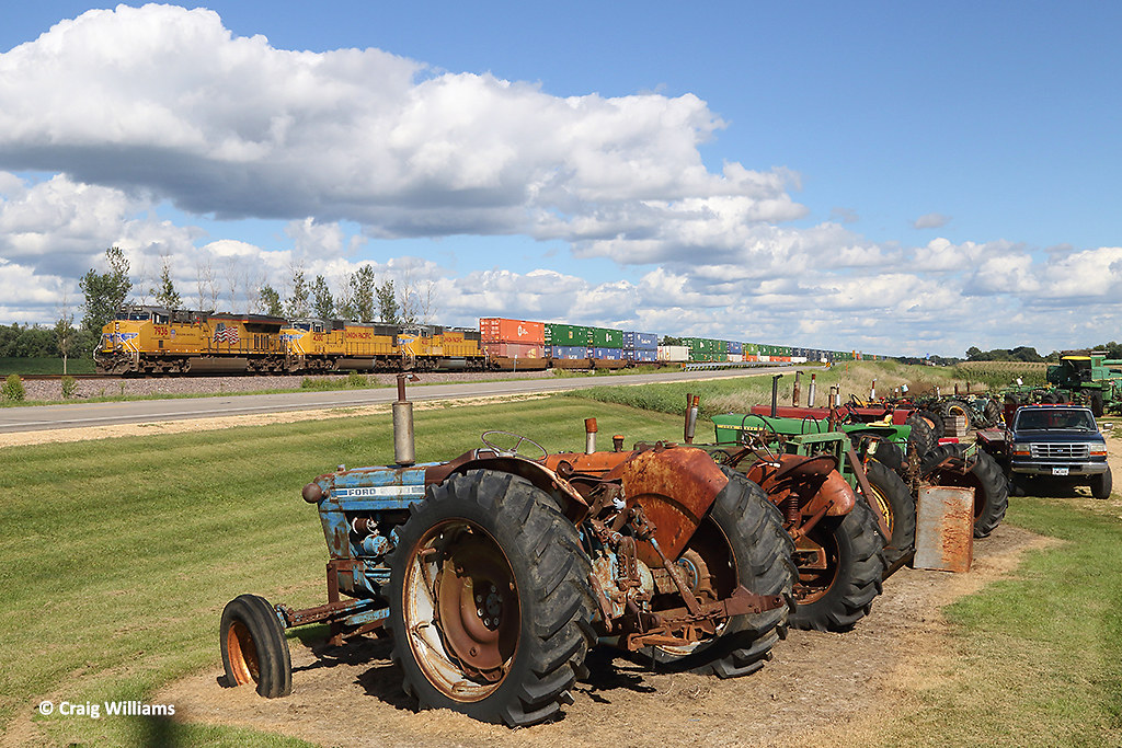 UP 7936 Westbound ZG2LT 21 East of Clarence IA Many aftern… Flickr