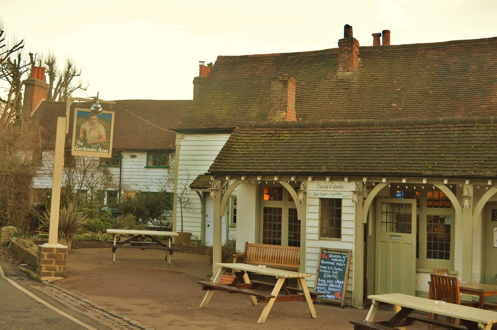 Loughton, Englands Lane to York Hill Spicygreenginger Flickr