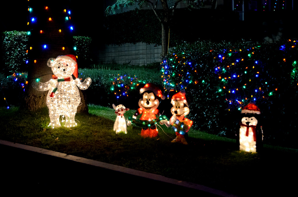 Christmas Lights LeRoy Haynes Center, La Verne, California… linda m