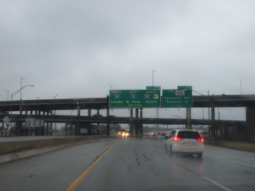 Approaching Junction of Interstate 35 and Interstate 10, S… Flickr
