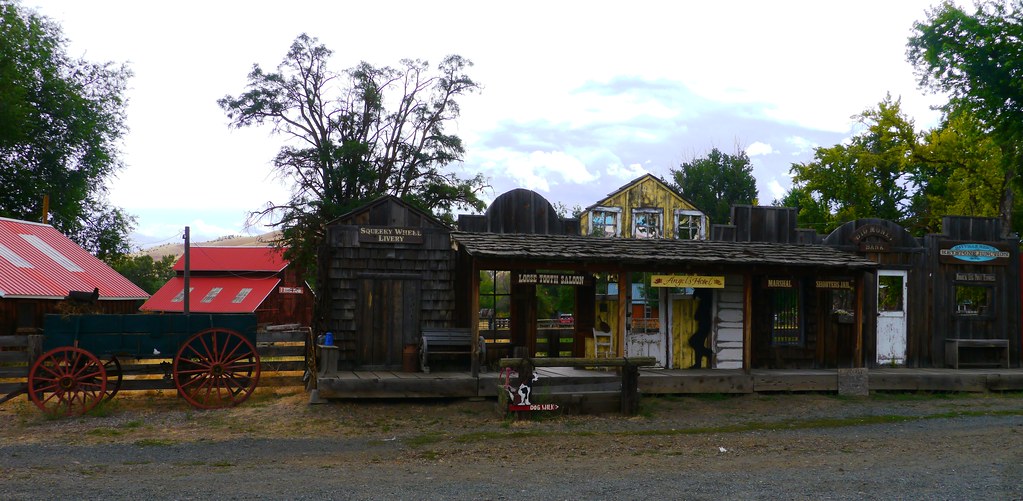 Old West town facade in Dayville, Oregon Dayville is a cit… Flickr