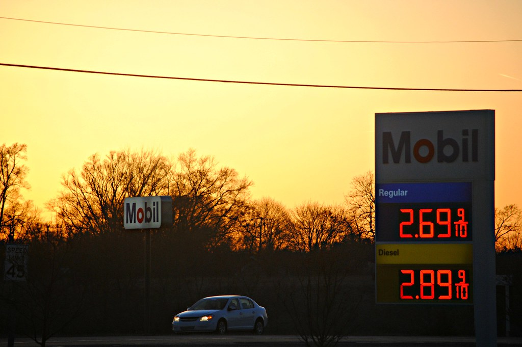 Mobil Genoa City, Wisconsin Cragin Spring Flickr