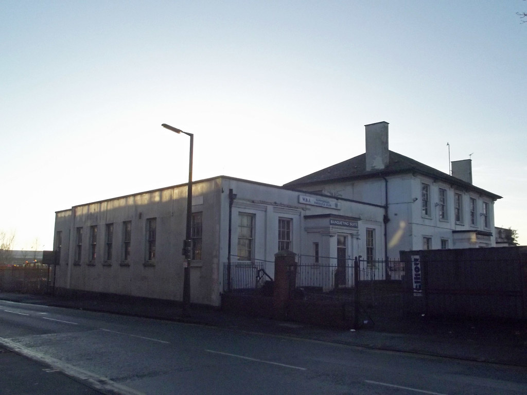 The Hawthorns pub Halfords Lane / Birmingham Road The Hawthorns
