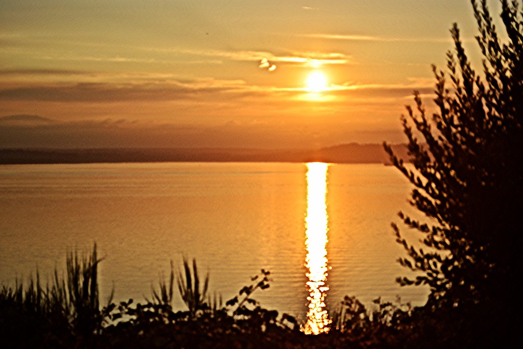 July 2014 Sunset on Richmond Beach, WA Flickr