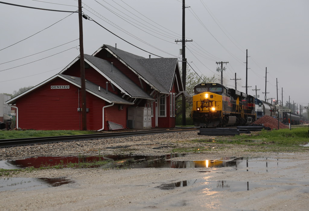 Geneseo The Iowa Interstate CBBI train trundles past the G… Flickr