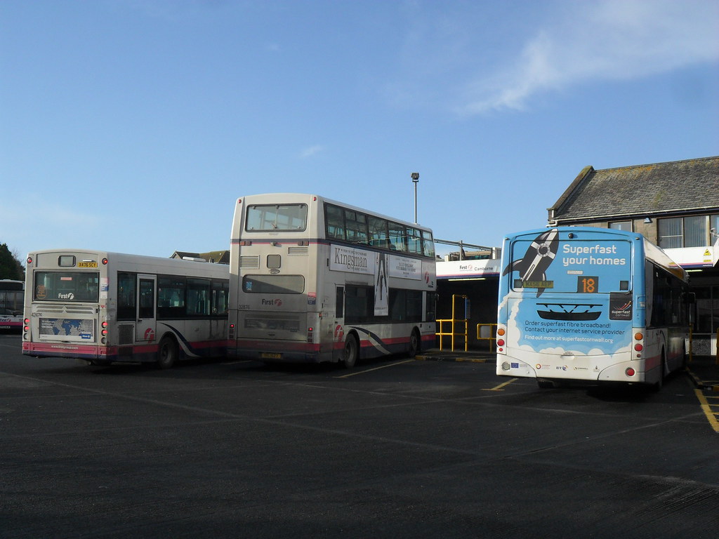 X476SCY 42476 HIG1527 32876 Camborne 160115 Camborne bus s… Flickr