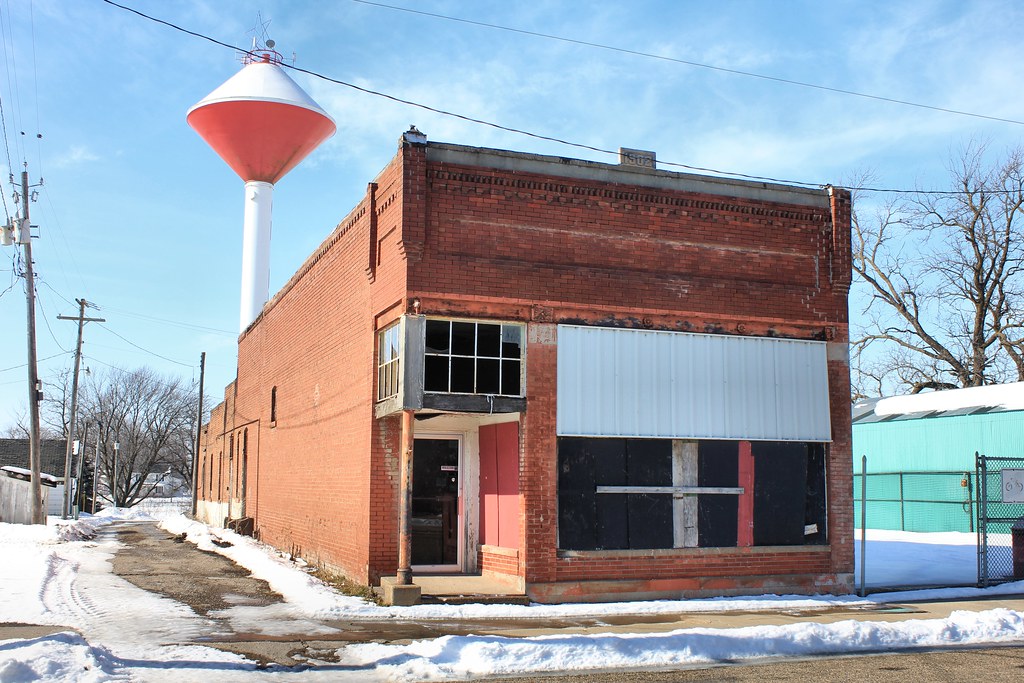 1902 Building Orient, IA Tom McLaughlin Flickr