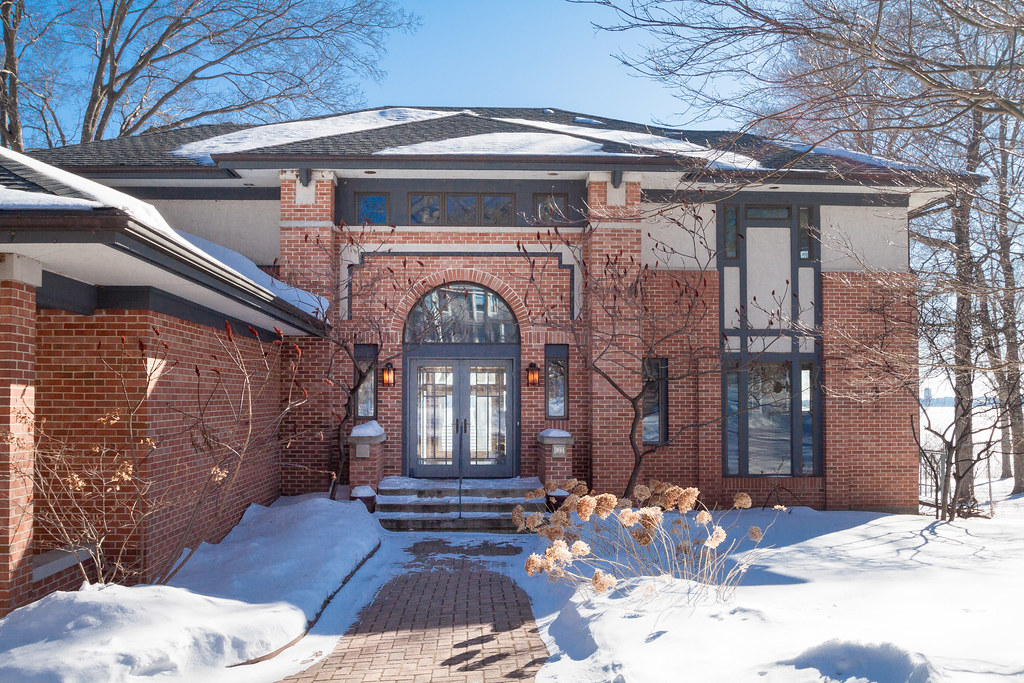 625 Farwell Dr, Maple Bluff, WI lake home for sale by Spri… Flickr