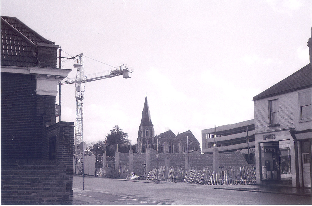 High Street [New Town Development] (Bracknell Forest Library Archive