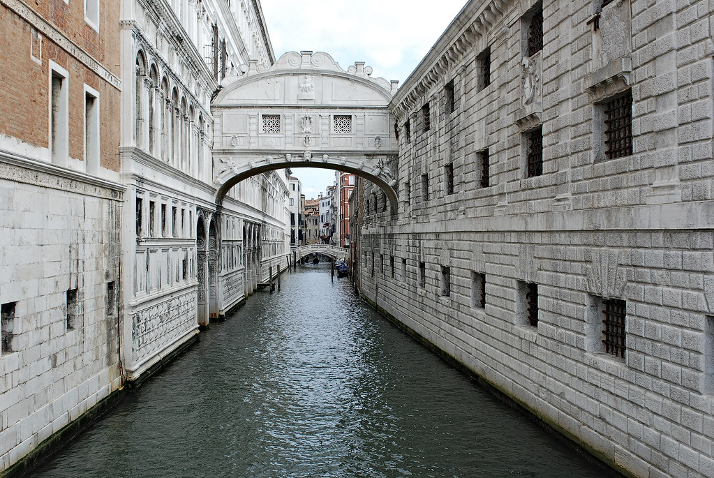 Il ponte dei Sospiri Bridge of Sighs Venezia The