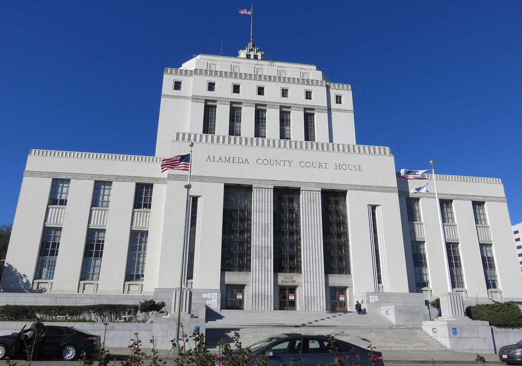 Alameda County Courthouse (Oakland, California) The 1936 A… Flickr