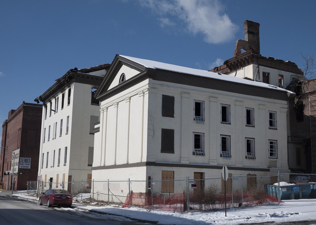 Former St. Vincent's Orphan Asylum/Carver Hall Apartments Flickr