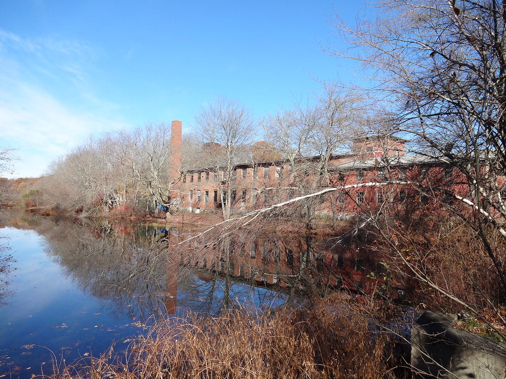 Shady Lea Mill Dam the dilapidated mill These Hurricane … Flickr
