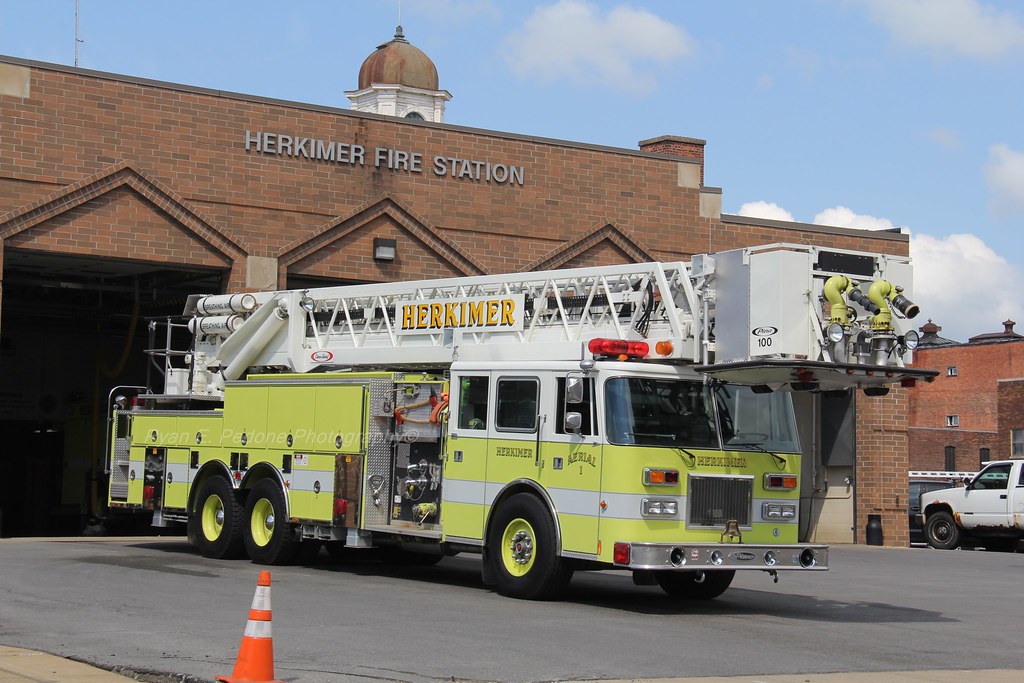 Village of Herkimer, NY Fire Department Pierce tower Flickr