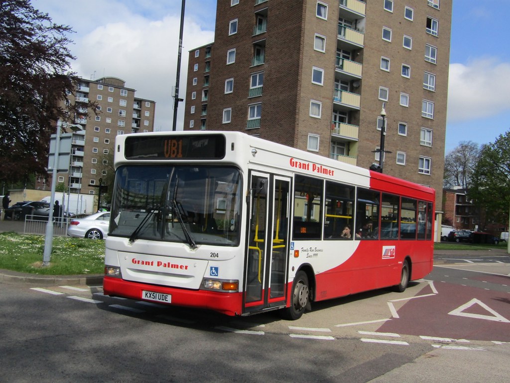 Grant Palmer 204 KX51UDE Hassett St, Bedford on UB1 (1280x… Flickr