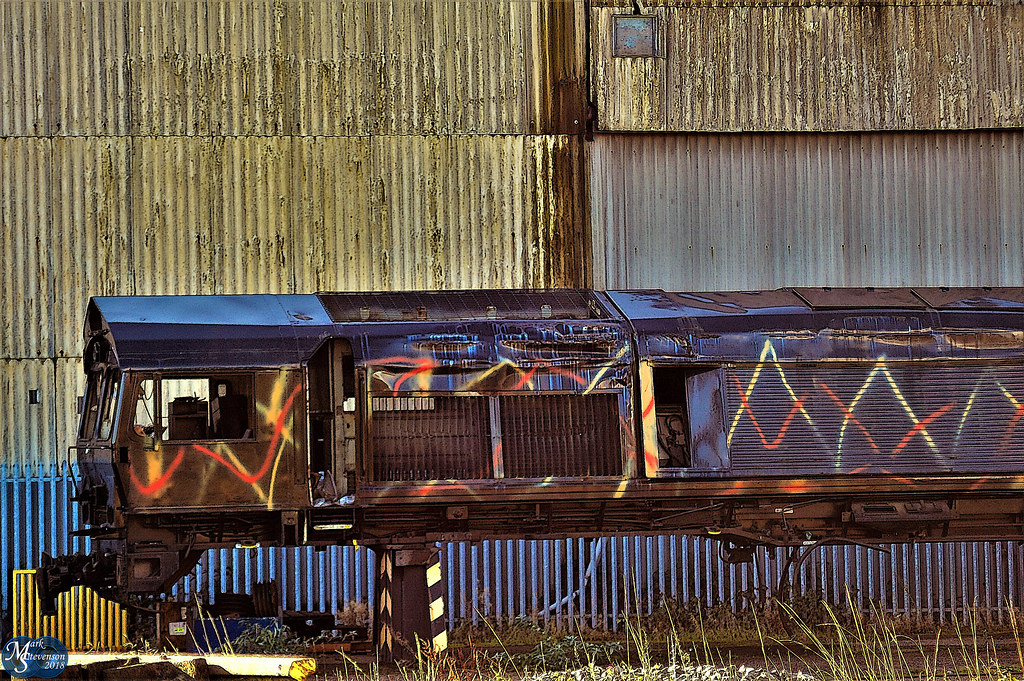 IMG_9013 (3) Take the last train to Clarksville And I'll m… Flickr