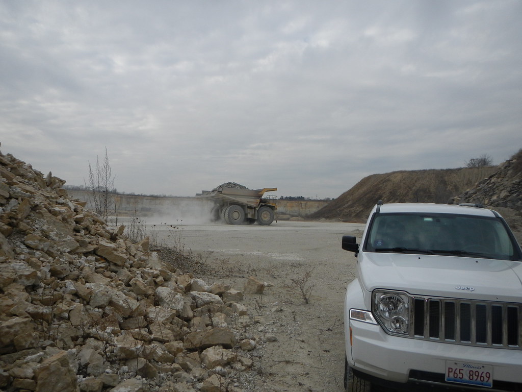 DSCN0817 Active quarry near Romeoville. Curtis Abert Flickr