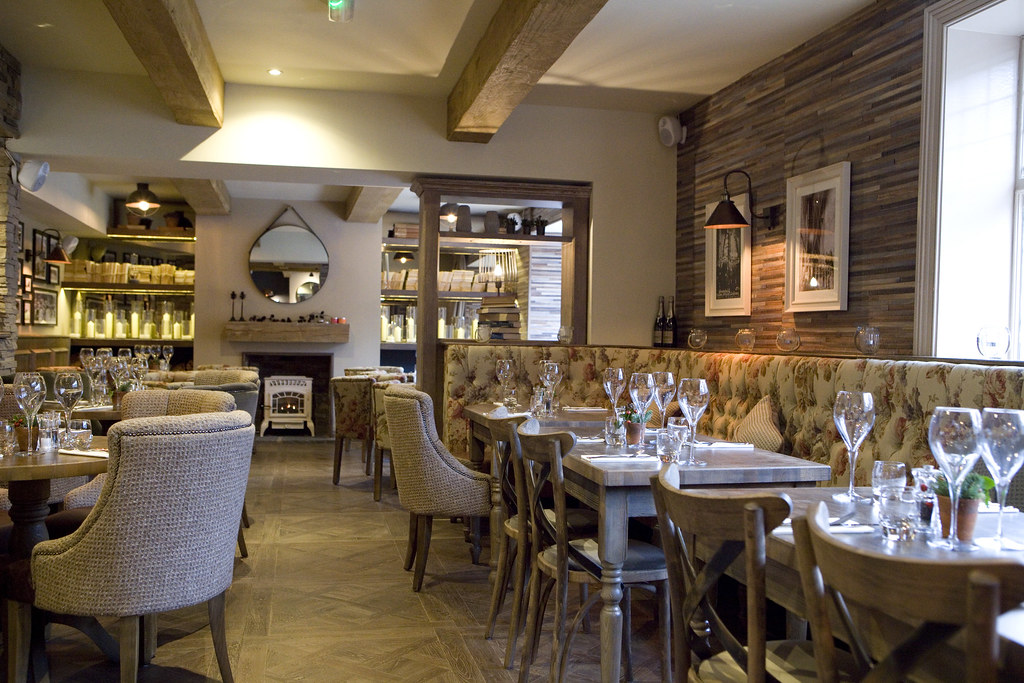 The Waggon, Uppermill Flickr