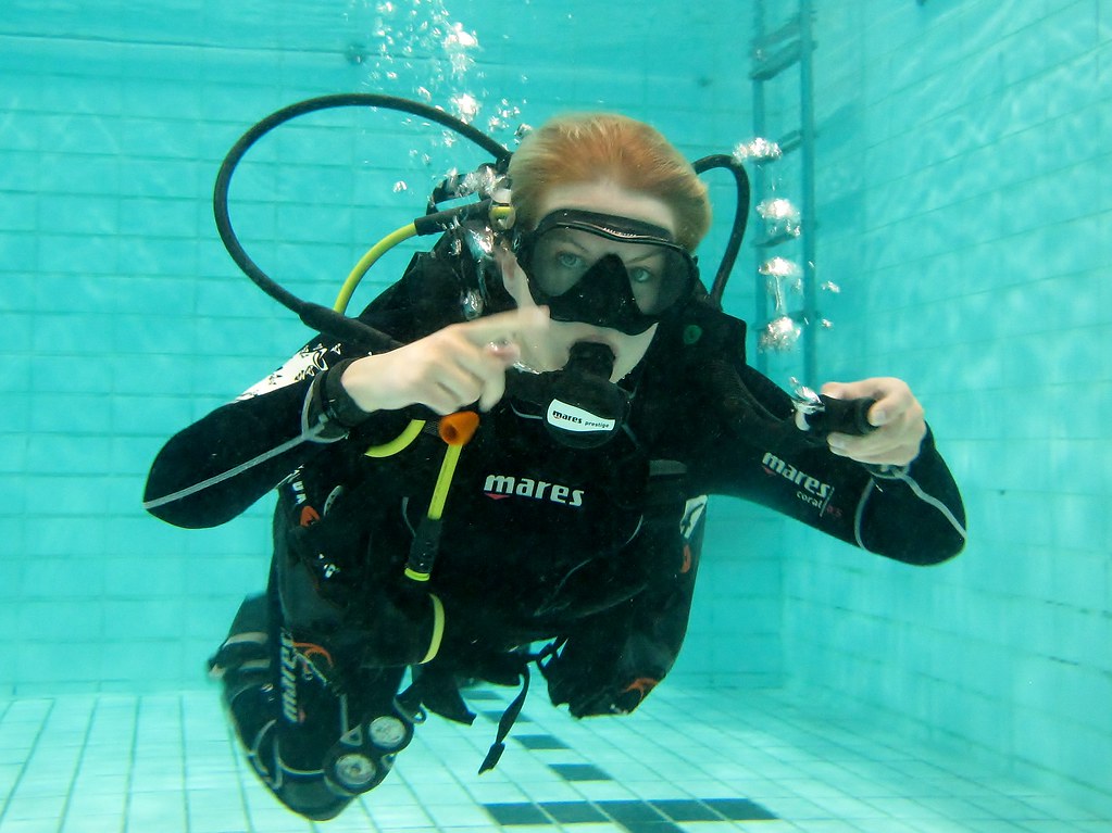 Yu Diving at Knutsford Leisure Centre Scuba Diving Trainin… Flickr