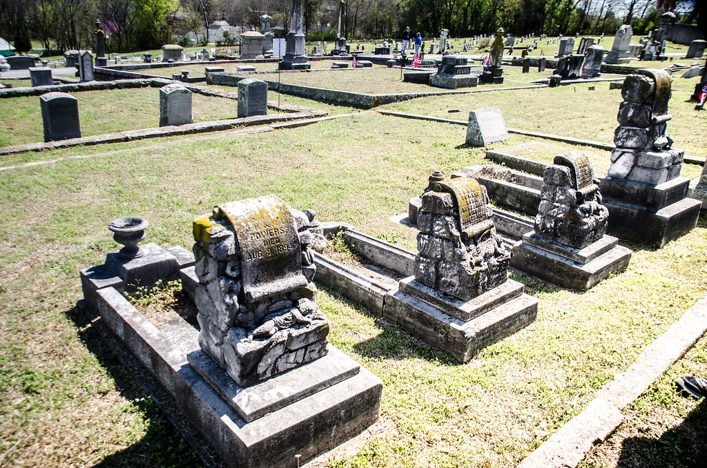 Laurens Cemetery Tour20 Tom Taylor Flickr