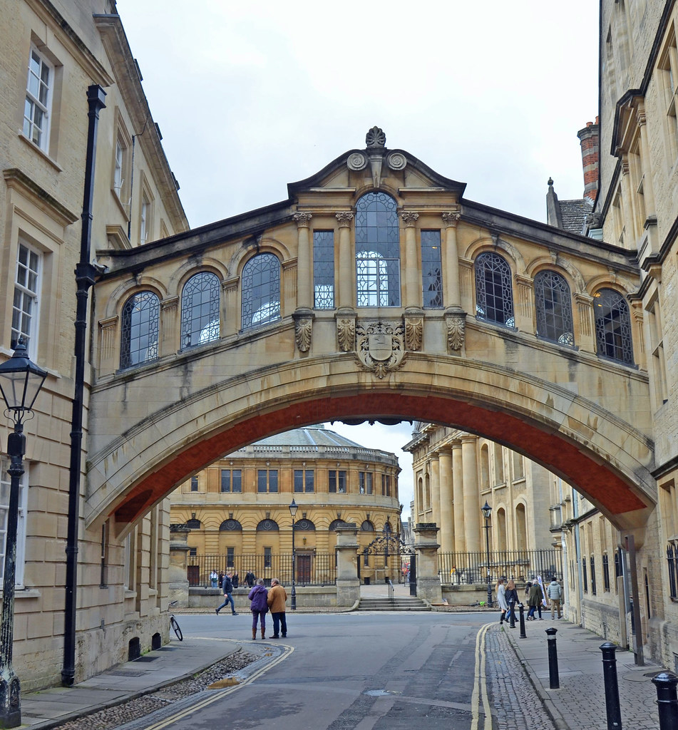 Hertford Bridge, Oxford Hertford Bridge, popularly known a… Flickr
