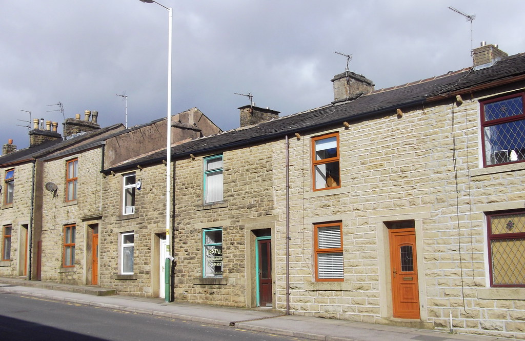 Manchester Road, Haslingden, Rossendale Dental Laboratory,… Flickr