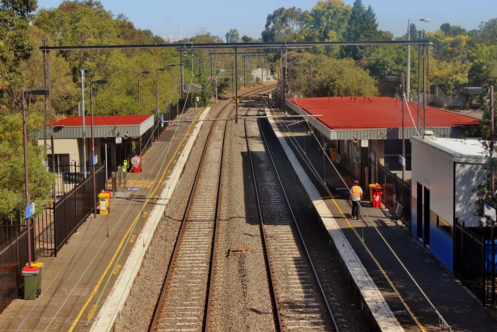 Darling Railway Station Darling Station is located 12.677k… Flickr