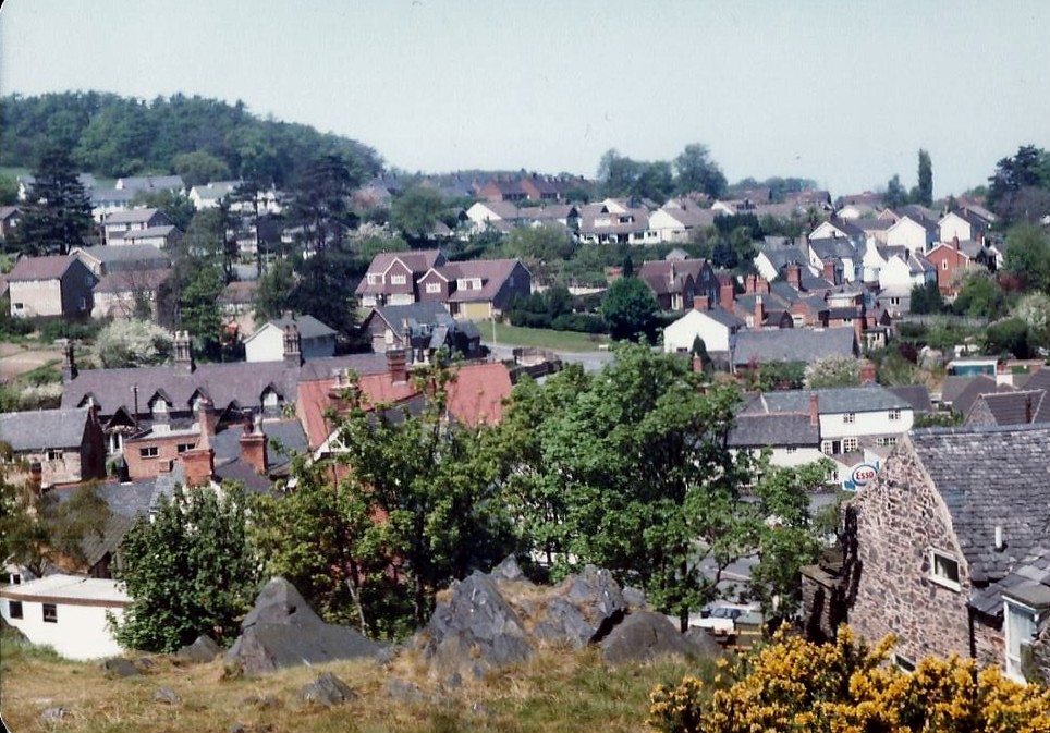 WOODHOUSE EAVES VIEW FROM CHURCH HILL ROCKS Jonathan Flickr