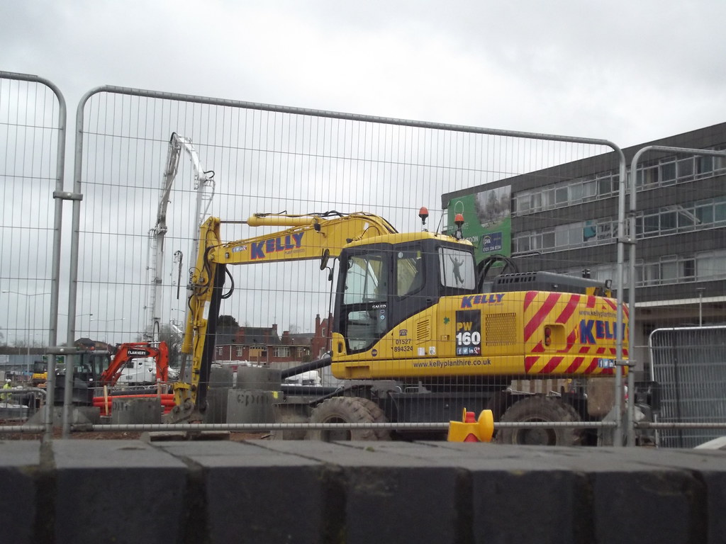 Junction Six Coventry Ring Road roadworks excavator … Flickr