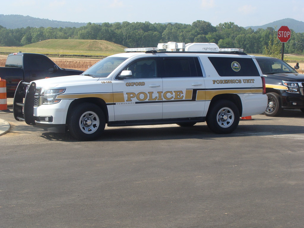 Lamar Mississip Police Three longtime officers retire from the