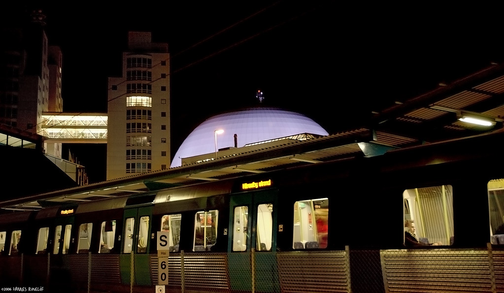 Globen Stockholm metro station Globen (Stockholm Globe Are… Flickr