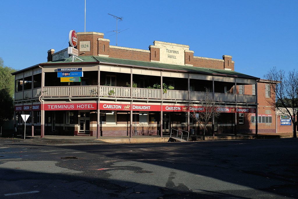 Terminus Hotel Crowley Street Temora NSW, Australia Temora… Flickr