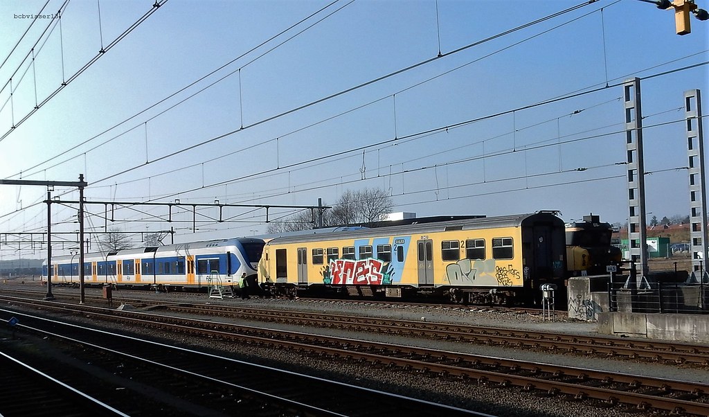 Oud en nieuw koppel bij station Amersfoort NS type SLT en … Flickr