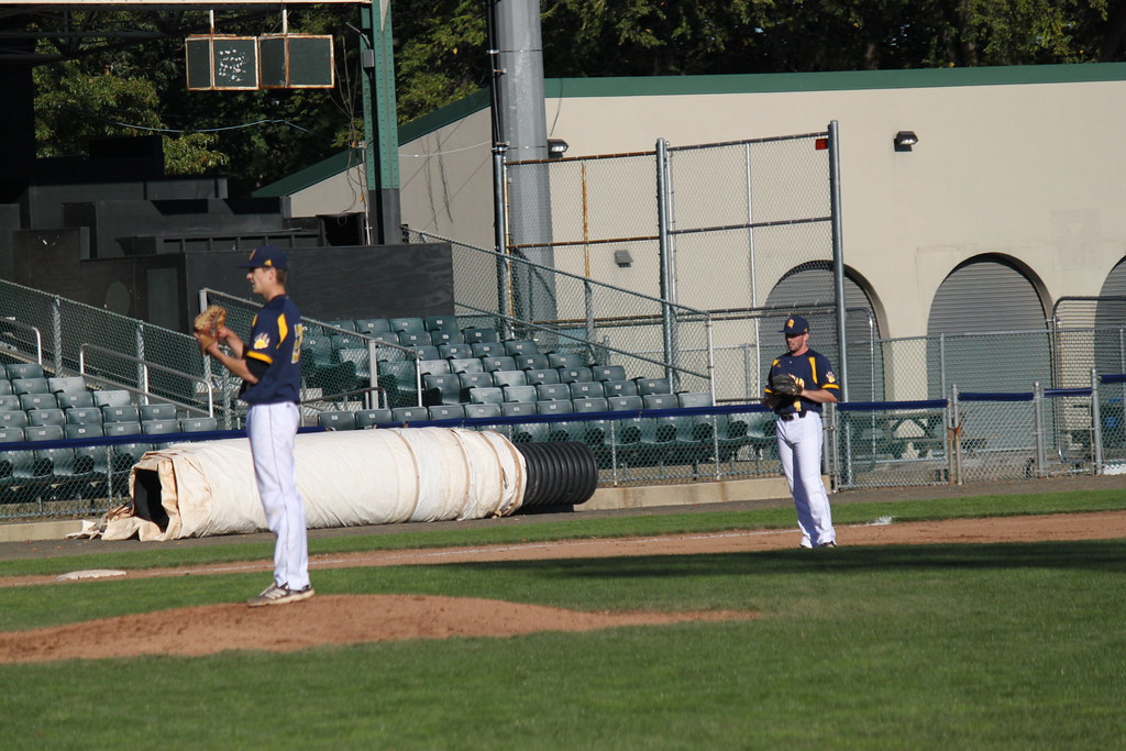 IMG_2734 Quinnipiac Baseball Yale Donna Donaghue Flickr