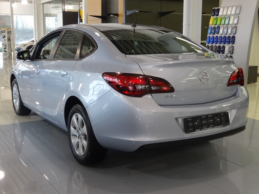 2015 Opel Astra Sedan Since 2013 the Opel Astra is availab… Flickr