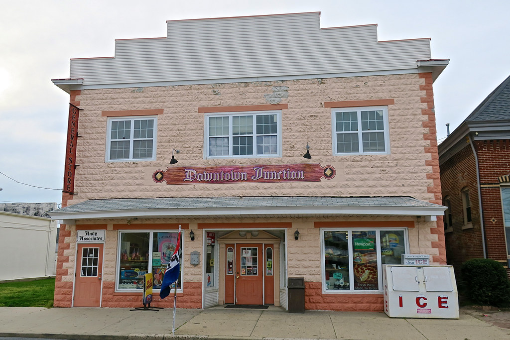 Downtown Junction, Harrington, DE Downtown Junction, 3 Com… Flickr