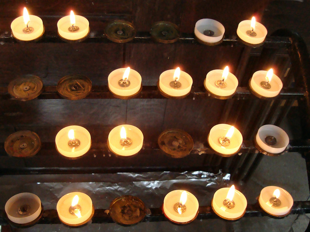 Votive Candles, Birmingham Cathedral. Easter Day, 5 April … Flickr