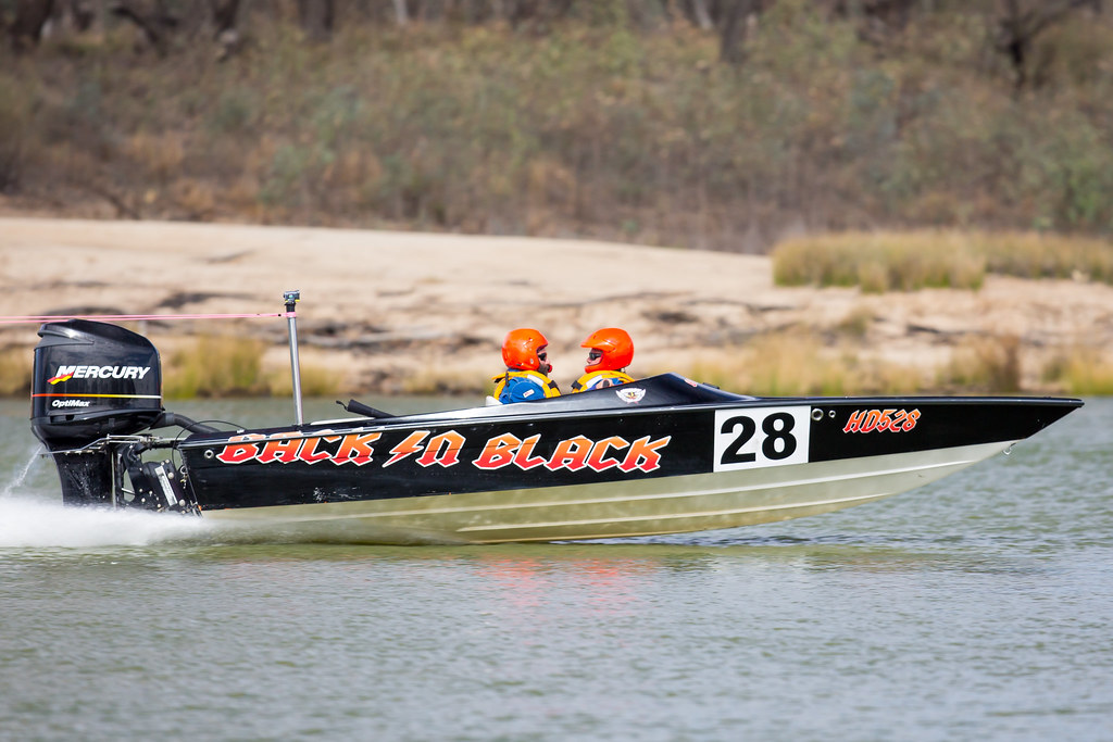 Mildura 10051439 Mildura 100 2015 Saturday Leg2 RedRacn Flickr