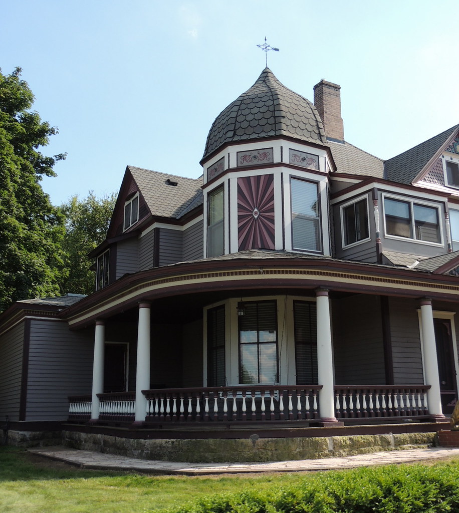 Stillwater, MN The town is full of fine homes dating from … Flickr