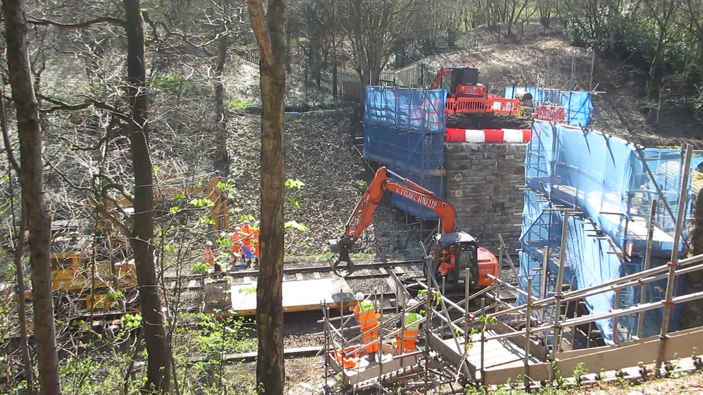 3860c Dixon Fold Footbridge For some time past and for mon… Flickr