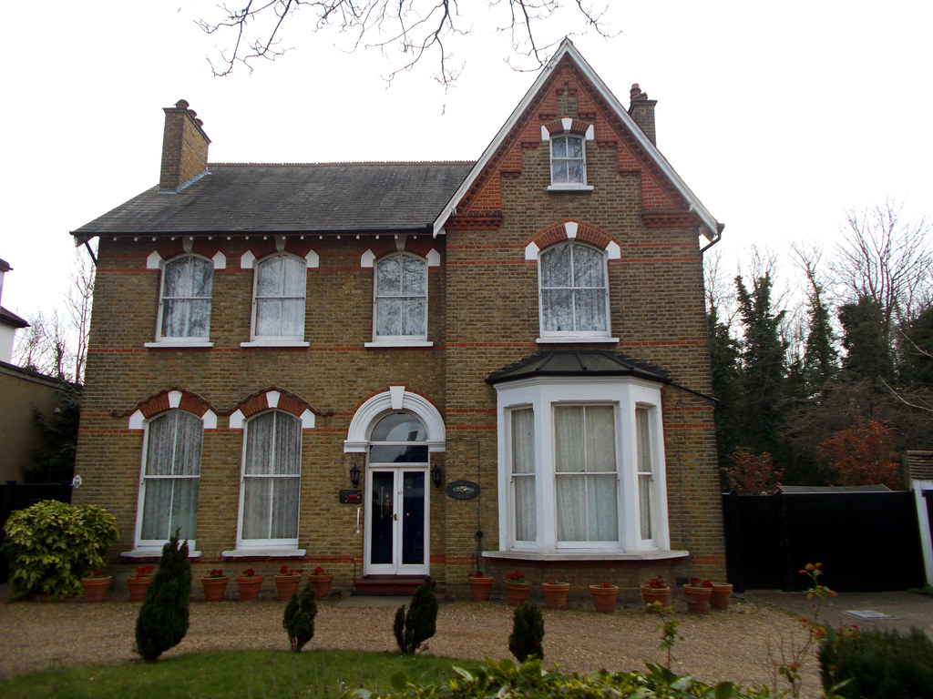 Grove Rd, SUTTON, Surrey, Greater London (4) Tony Monblat Flickr