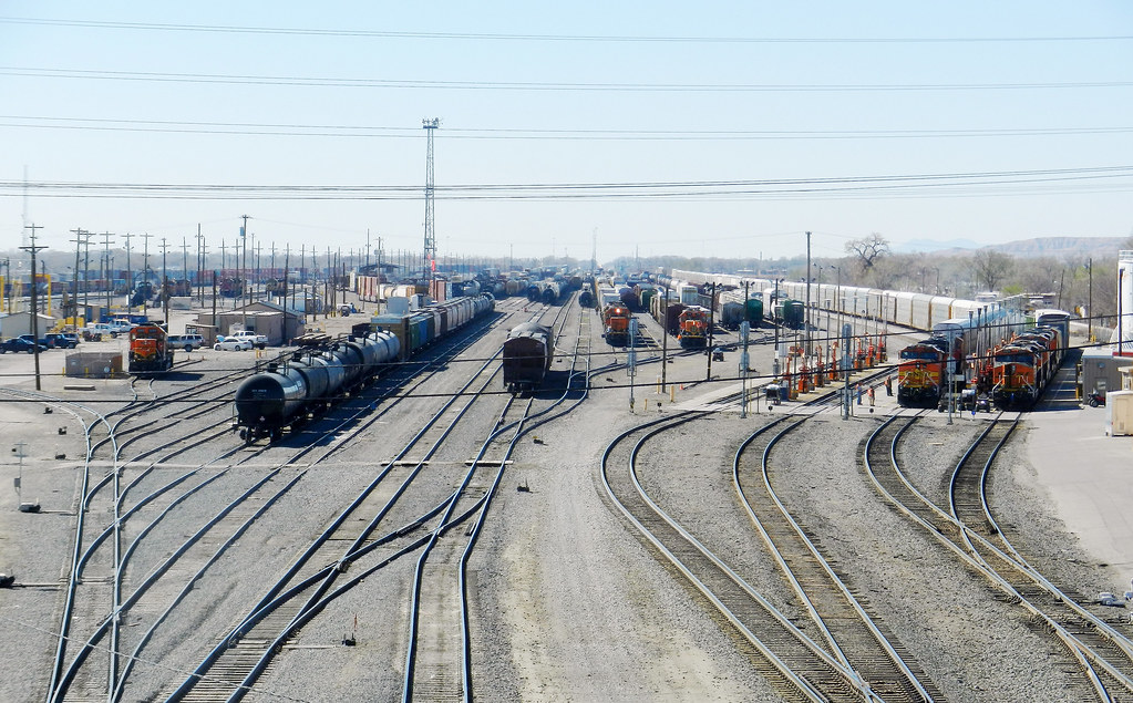 Belen Rail Yard; Belen, NM [Lou Feltz] I have often crosse… Flickr